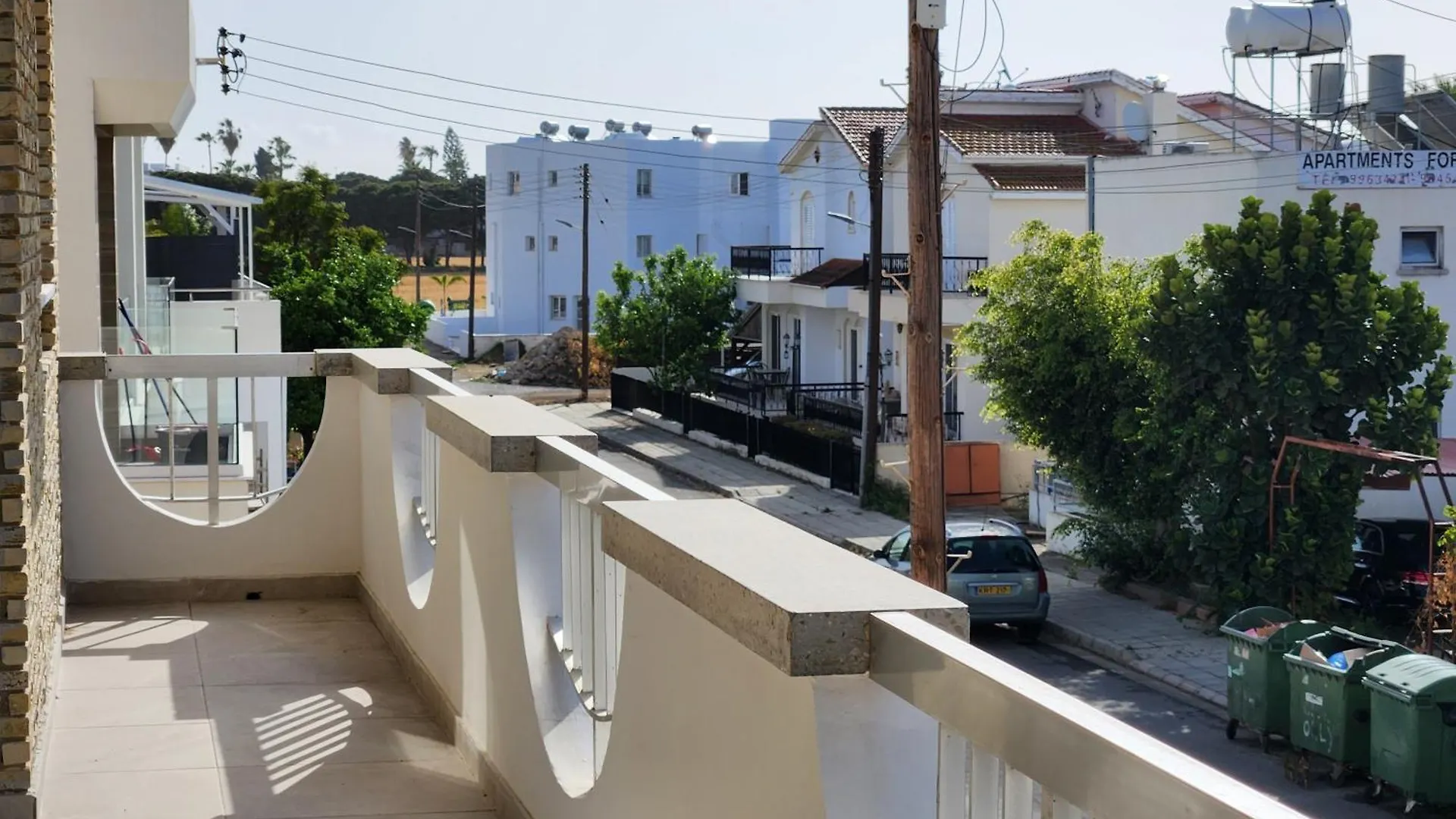הוילה לרנקה Kafkalia Sea Breeze בית נופש