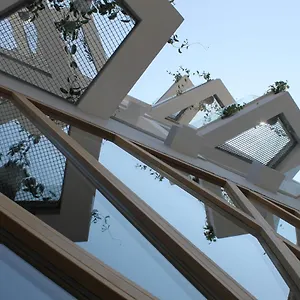Qbic Larnaka