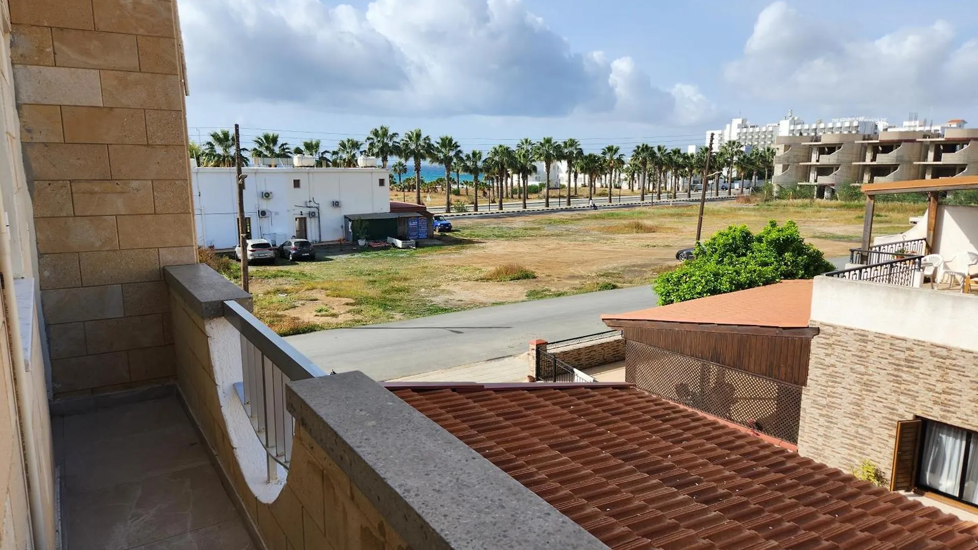 Kafkalia Sea Breeze 0*, Larnaca Cyprus
